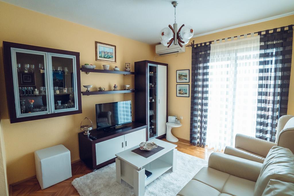 Ivica Apartments Имотски Экстерьер фото