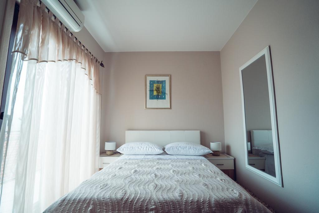 Ivica Apartments Имотски Экстерьер фото